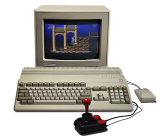 Amiga 500 (playing Leander)